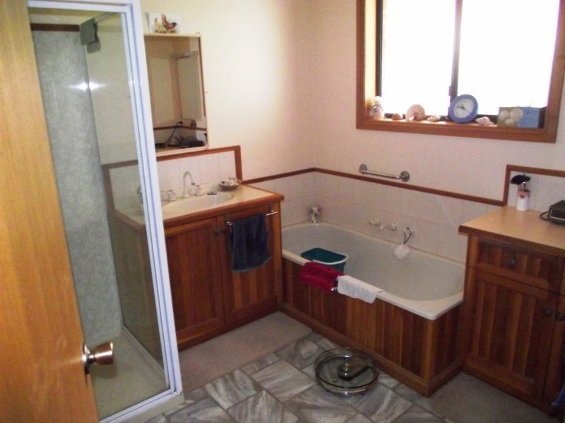 350 White Kangaroo Road, Campania TAS 7026