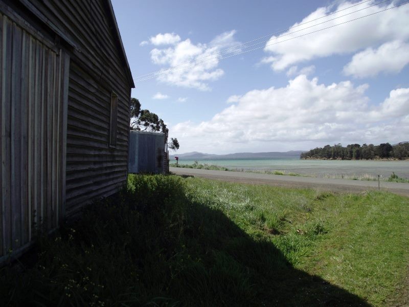 3 Saltwater River Road, Premaydena TAS 7185