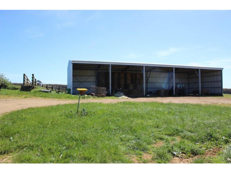 132 Maguires Road, Nabageena TAS 7330