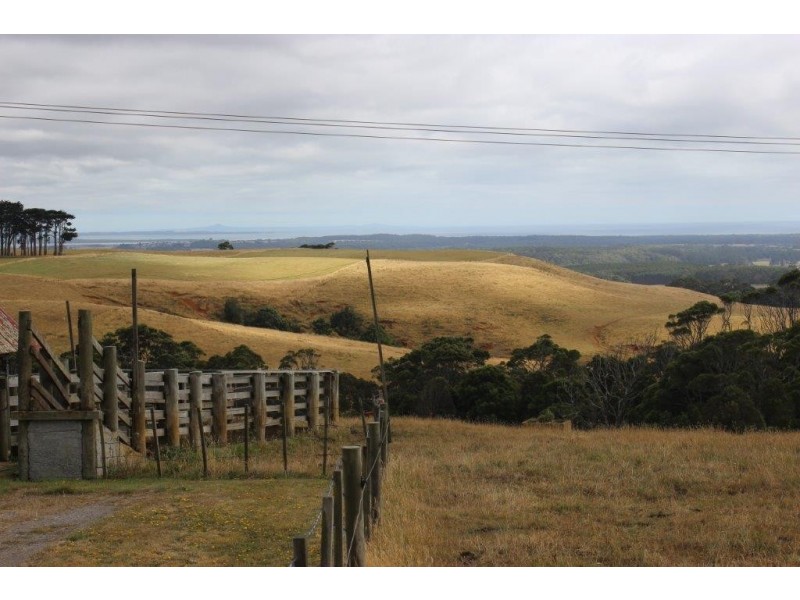 592 South Road, Alcomie TAS 7330