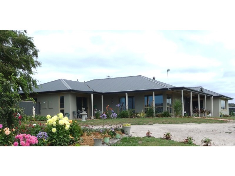 83 Annie Street, St Helens TAS 7216