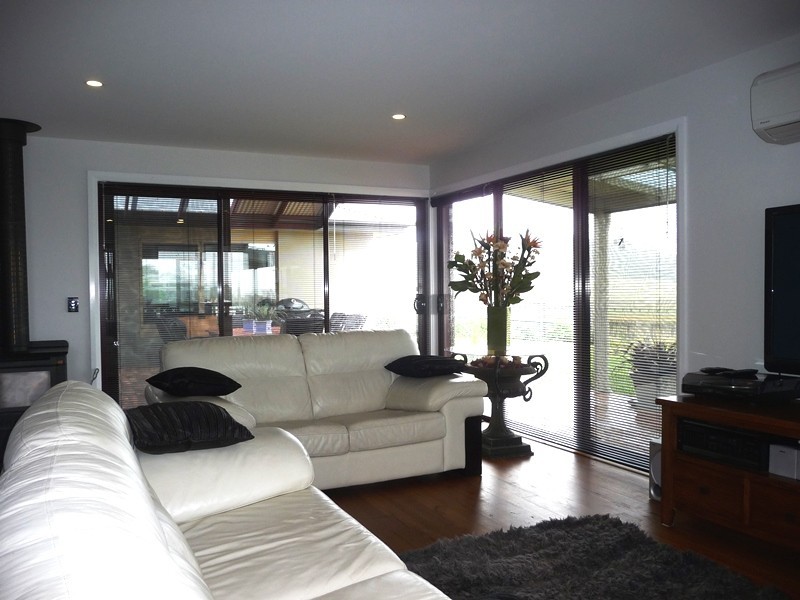 83 Annie Street, St Helens TAS 7216