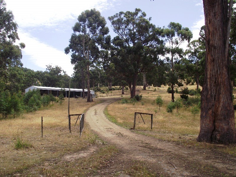 . Harwoods Road, Geeveston TAS 7116