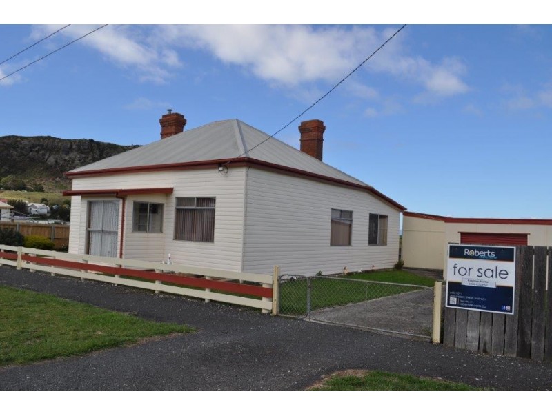 17 Marine Esplanade, Stanley TAS 7331
