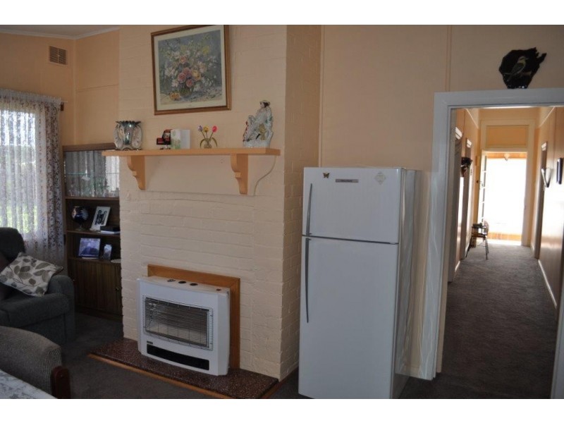 17 Marine Esplanade, Stanley TAS 7331
