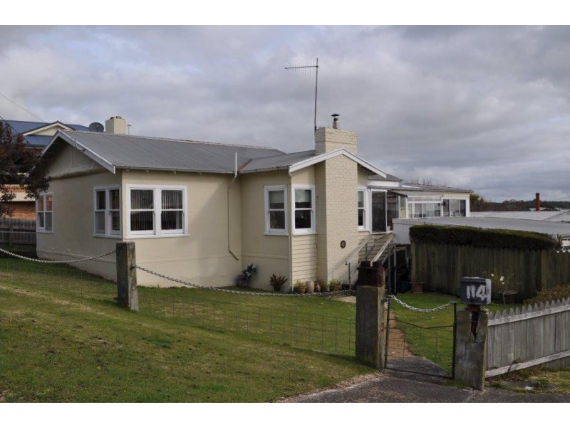 114 Emmett Street, Smithton TAS 7330
