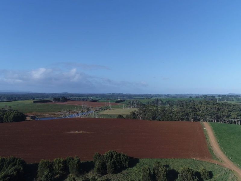 209 Mengha Road, Forest TAS 7330