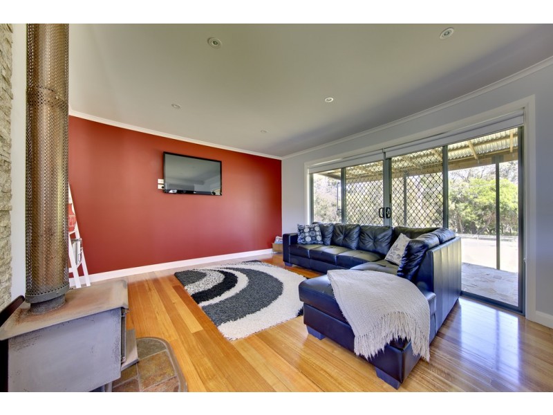 8 Reserve Road, Coles Bay TAS 7215