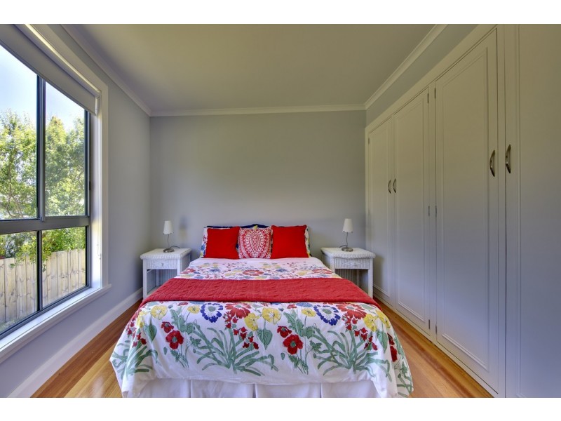 8 Reserve Road, Coles Bay TAS 7215