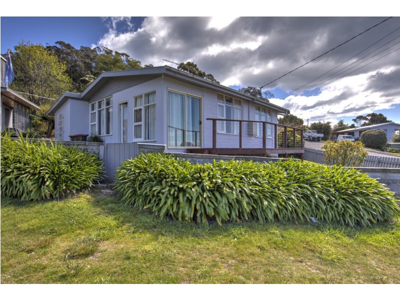 10 Douglas Street, Bicheno TAS 7215