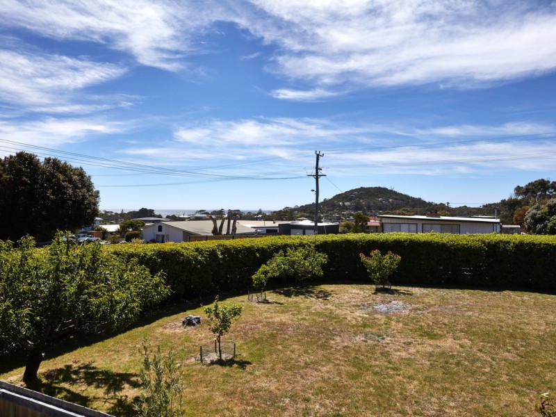 2 Banksia Street, Bicheno TAS 7215