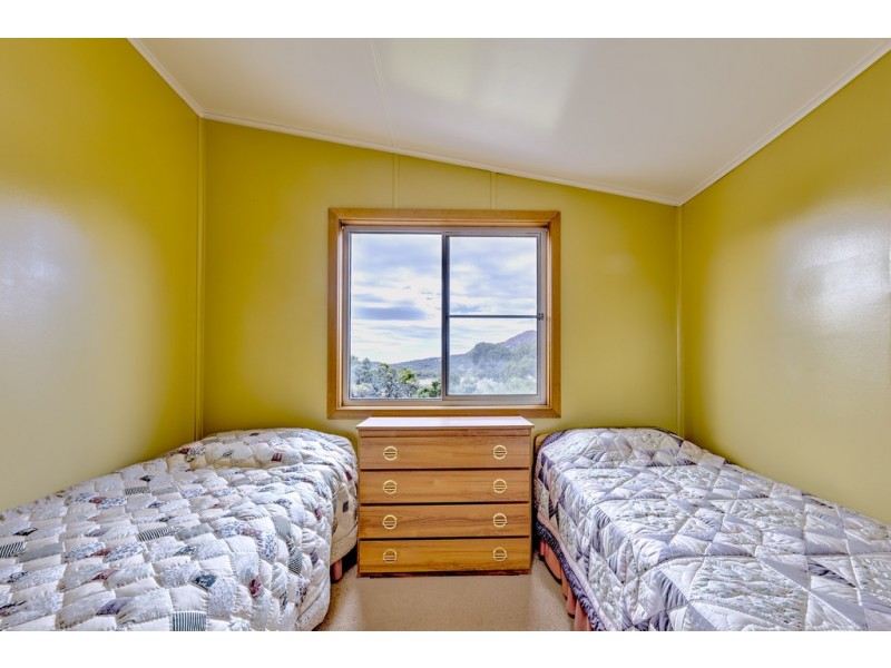 7 Florence Street, Coles Bay TAS 7215