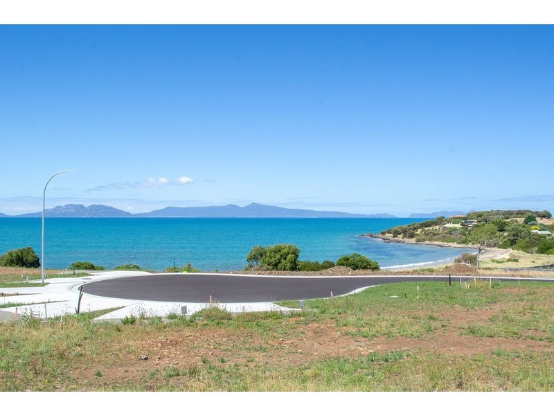 Lots 9 – 29 Aqua Sands Drive, Swansea TAS 7190