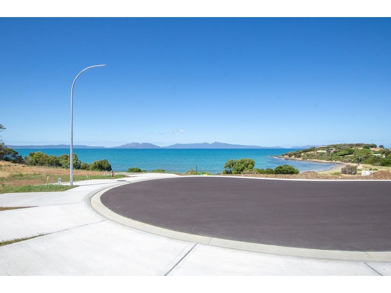 Lots 9 – 29 Aqua Sands Drive, Swansea TAS 7190