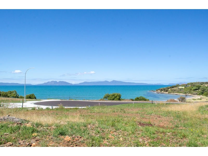 Lots 9 – 29 Aqua Sands Drive, Swansea TAS 7190