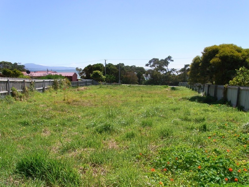 18 Tasman Highway, Bicheno TAS 7215