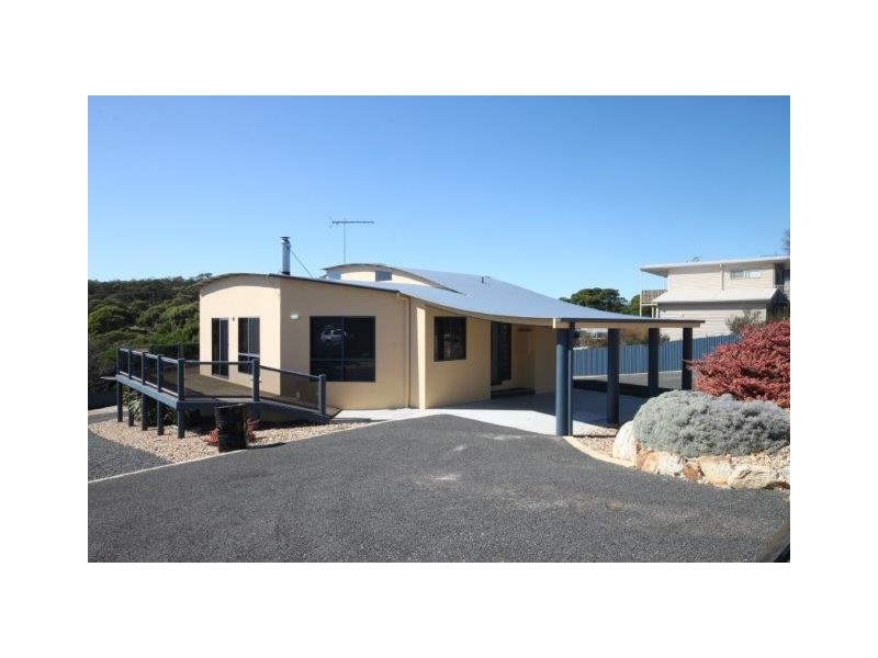 42 Hazards View Drive, Coles Bay TAS 7215