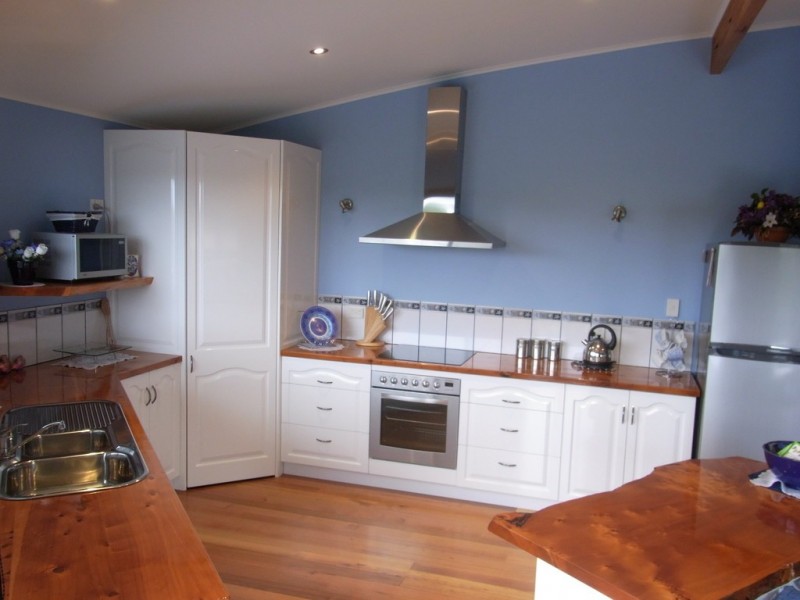 42 Hazards View Drive, Coles Bay TAS 7215