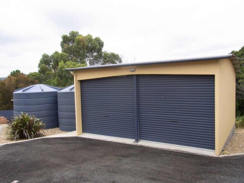 42 Hazards View Drive, Coles Bay TAS 7215