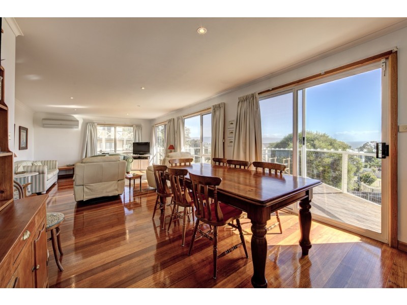 17 Denison Crt, Bicheno TAS 7215