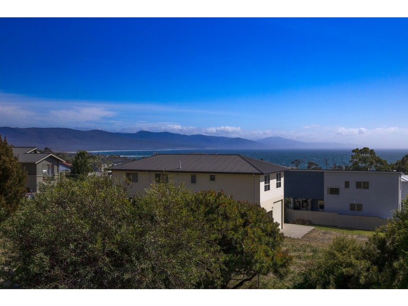 17 Denison Crt, Bicheno TAS 7215