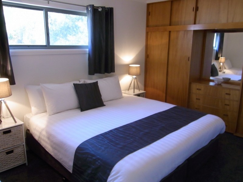 37 Jetty Road, Coles Bay TAS 7215