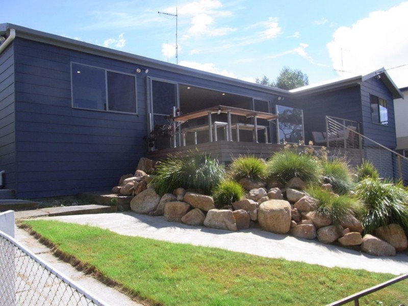 37 Jetty Road, Coles Bay TAS 7215