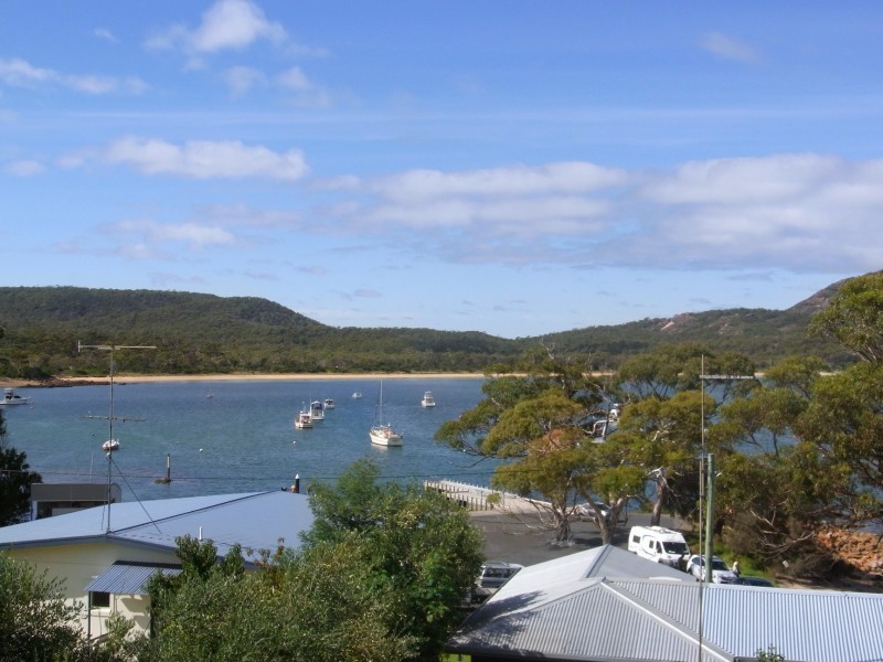 37 Jetty Road, Coles Bay TAS 7215