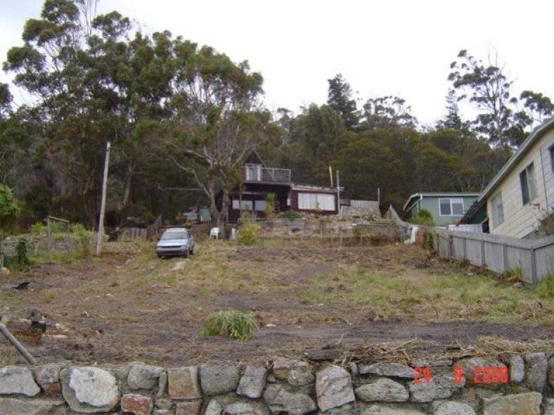 17 Levy Street, Bicheno TAS 7215