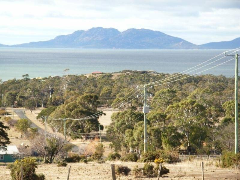 16 Cathcart Street, Swansea TAS 7190