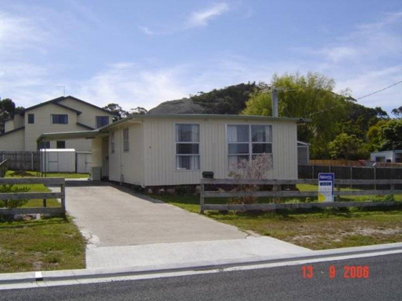 4 Weily Avenue, Bicheno TAS 7215