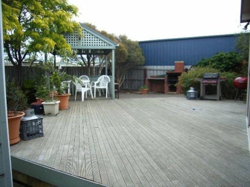 4 Freycinet Court, Swansea TAS 7190