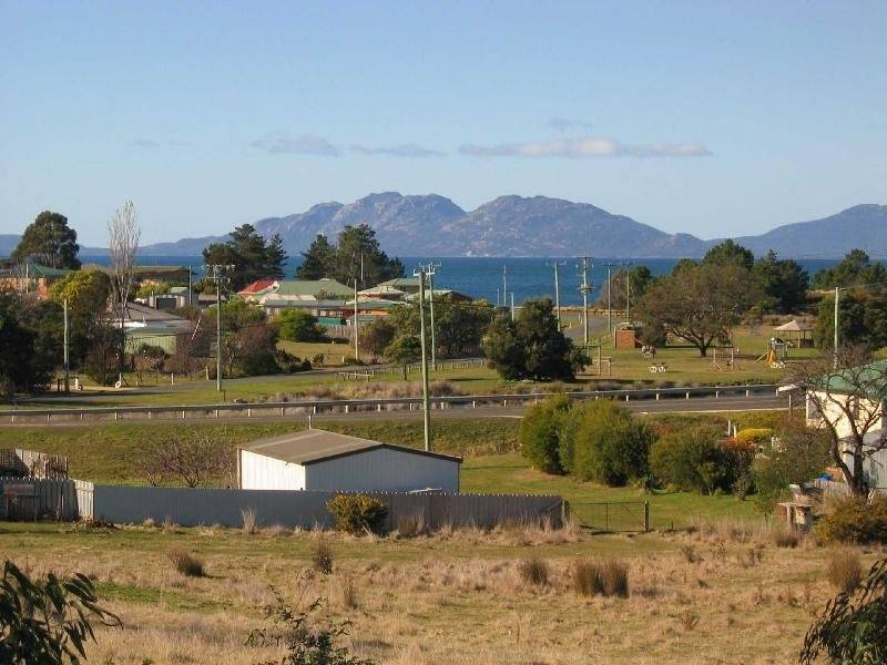 9 Tasman Highway, Swansea TAS 7190