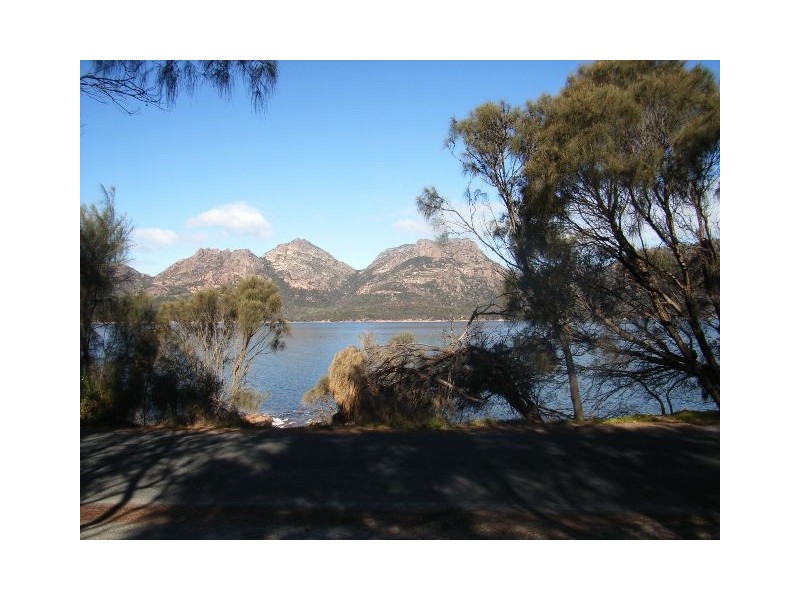 95 The Esplanade, Coles Bay TAS 7215