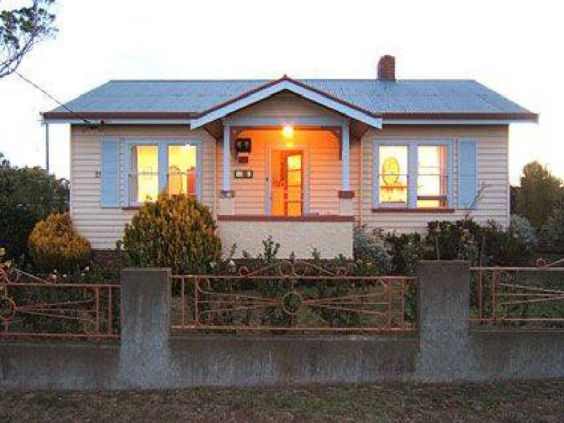 27 Wellington Street, Swansea TAS 7190
