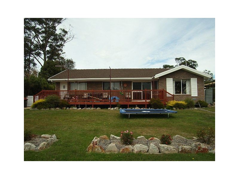 5 Barton Avenue, Orford TAS 7190