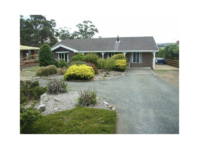 5 Barton Avenue, Orford TAS 7190
