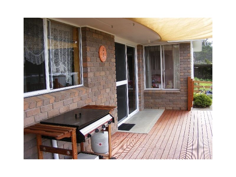 5 Barton Avenue, Orford TAS 7190