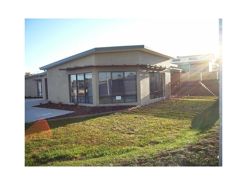 Villa 1 Aqua Sands Dr, Swansea TAS 7190