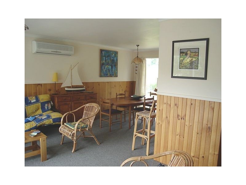 68a Tasman Highway, Bicheno TAS 7215