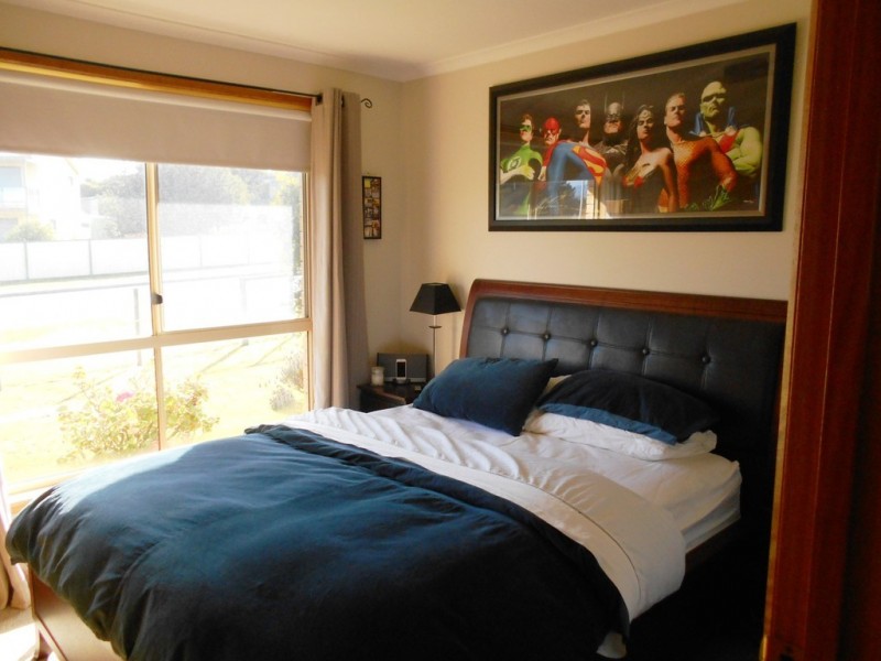 7 Oyster Bay Court, Coles Bay TAS 7215