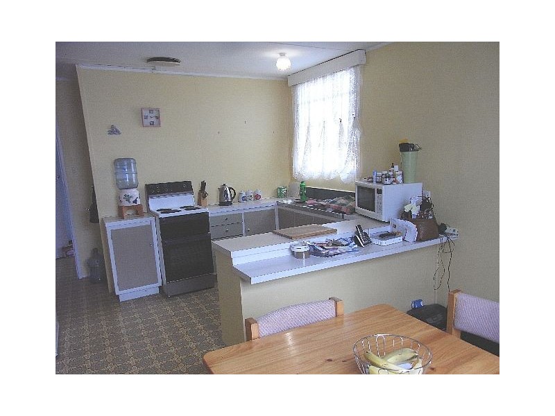 10  Wellington Street, Swansea TAS 7190