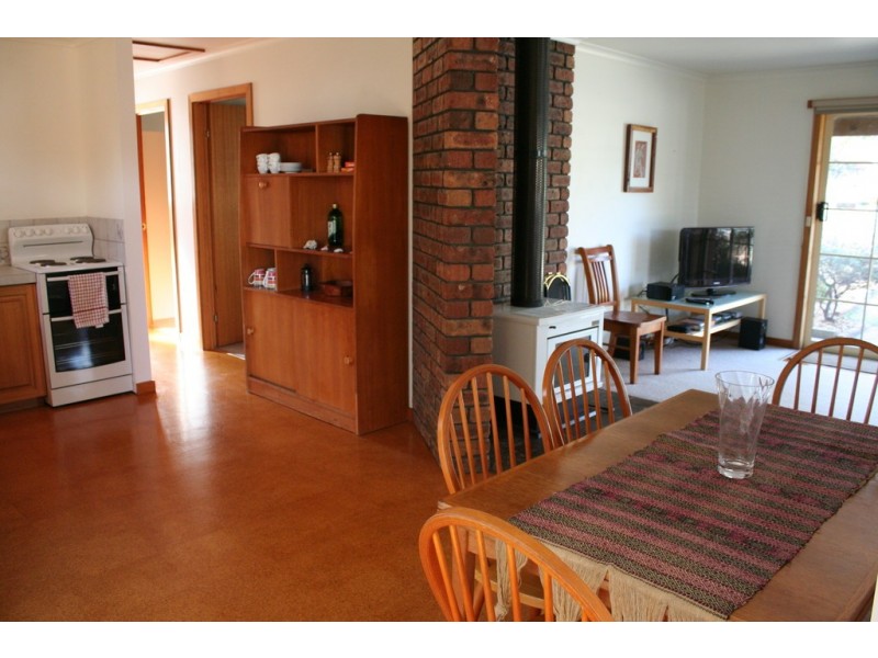 12 Hazards View Drive, Coles Bay TAS 7215