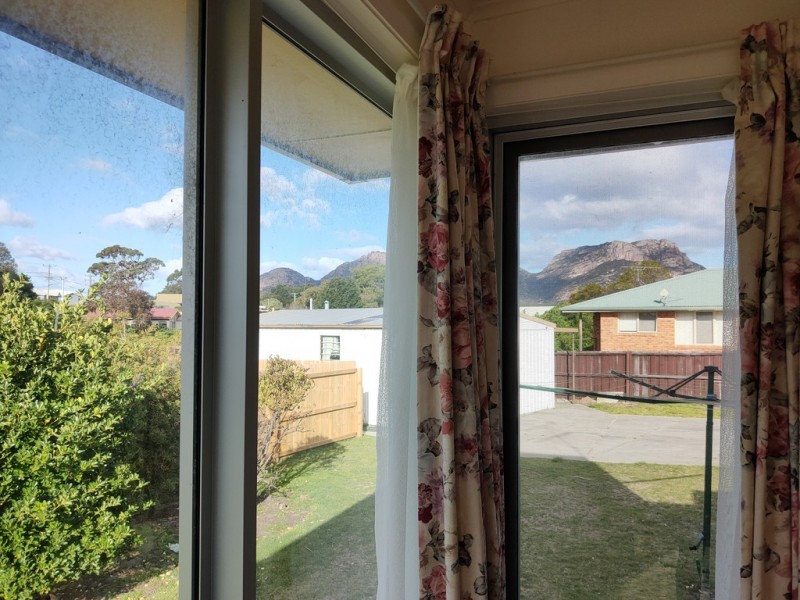 3 Jetty Road, Coles Bay TAS 7215