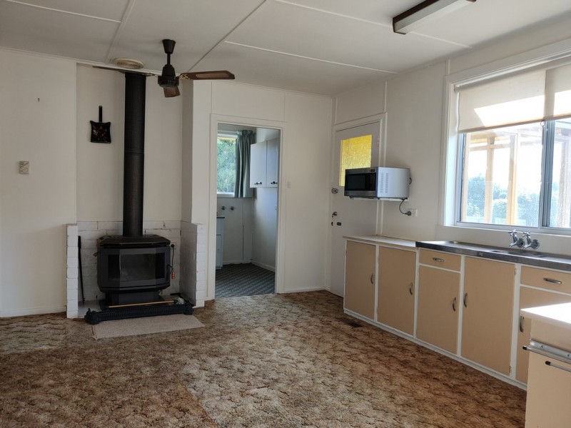 3 Jetty Road, Coles Bay TAS 7215