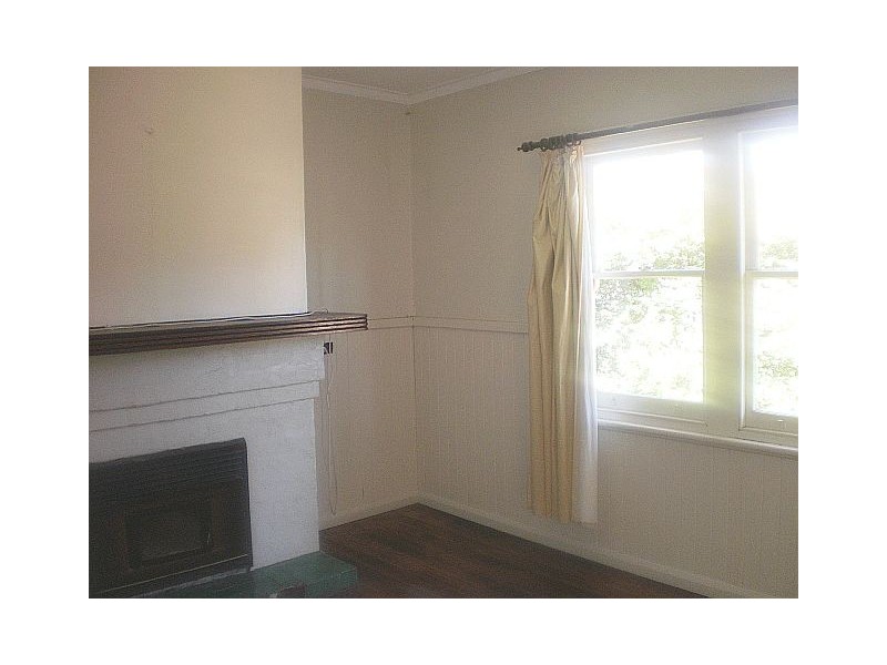 5  Vicary  Street, Triabunna TAS 7190