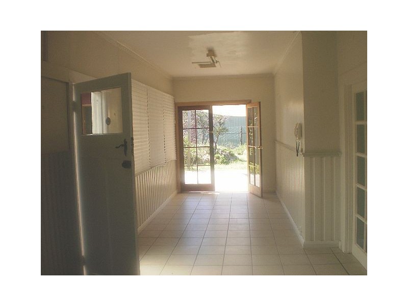 5  Vicary  Street, Triabunna TAS 7190