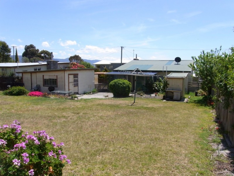 14 Banksia Street, Bicheno TAS 7215