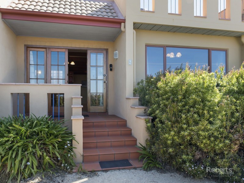 2/2 Tasman Highway, Bicheno TAS 7215