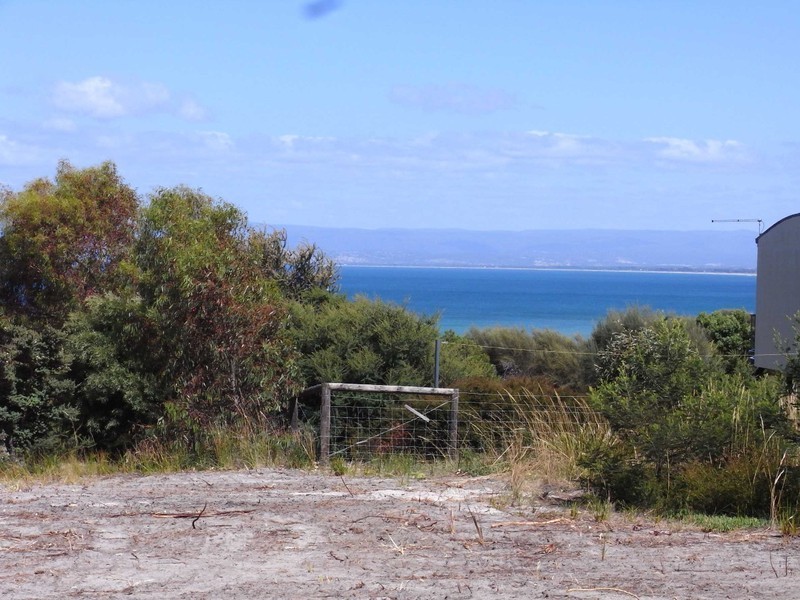 53 Oyster Bay Court, Coles Bay TAS 7215